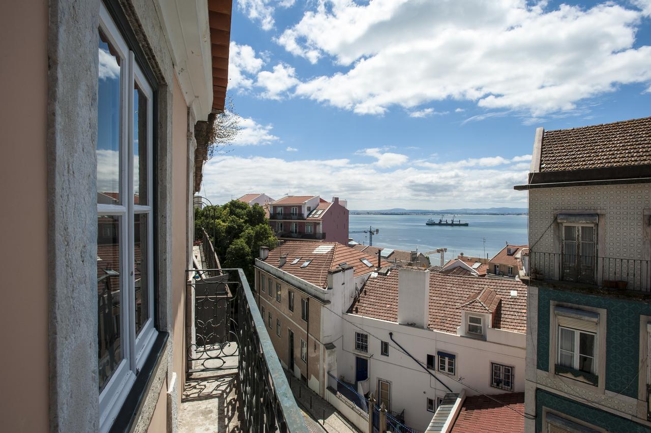 Portas Do Teatro Lisboa